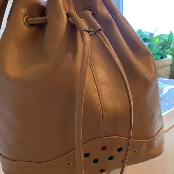 Allison all Leather Vintage Drawstring Bucket Bag - Picture 3 of 9